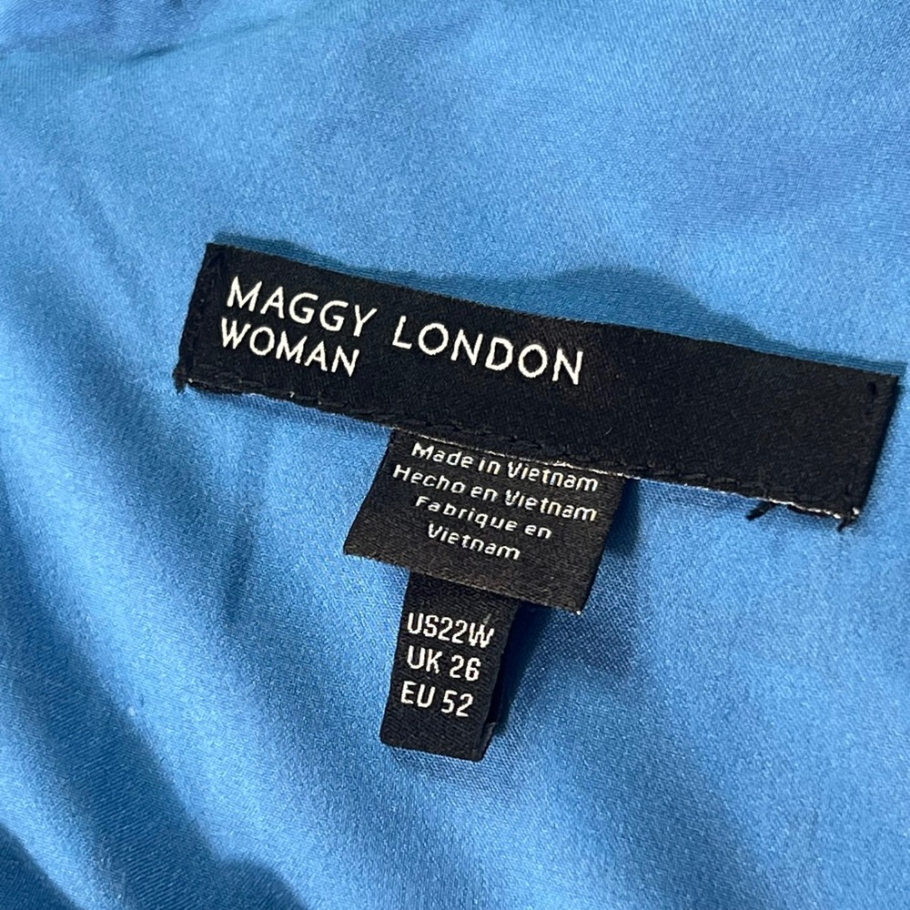 Maggy London Woman Geometric Print Sleeveless Sheath Dress Cyan Blue Red 22W NEW - Picture 3 of 8
